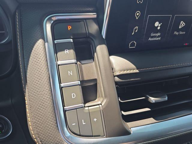 2023 GMC Yukon XL AT4