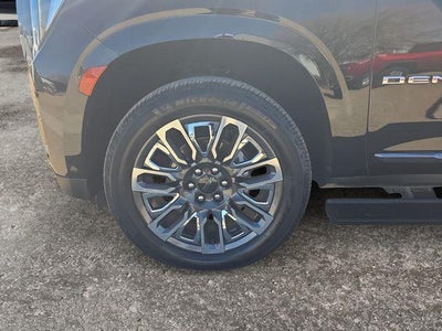 2023 GMC Yukon XL Denali Ultimate